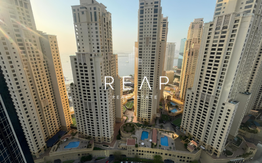 Apartment on Dubai Marina, 1 bedroom, 96.2 m2 / per year