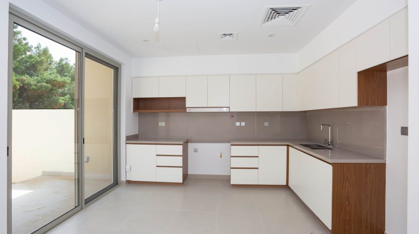 Вилла в Arabian Ranches 2, Дубай, 3 спальни, 140 м2 / в год