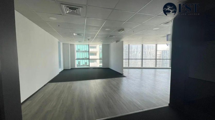 Office on Business Bay, Dubai, 128.4 m2 / per year