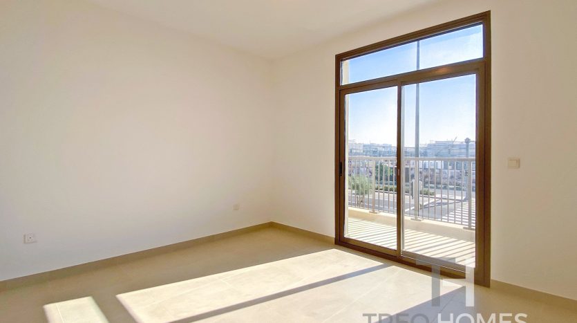 Townhouse on Town Square, Dubai, 3 bedrooms, 209 m2 / per year