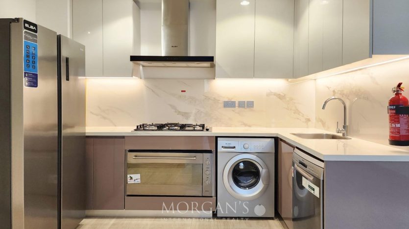 Apartment on Meydan, Dubai, 3 bedrooms, 98.6 m2 / per year