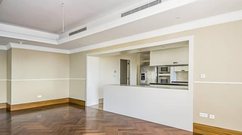 Penthouses on Jumeirah Beach Residence, Dubai, 4 bedrooms, 586 m2 / per year