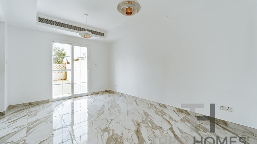 Villa on Arabian Ranchez, Dubai, 2 bedrooms, 157 m2 / per year