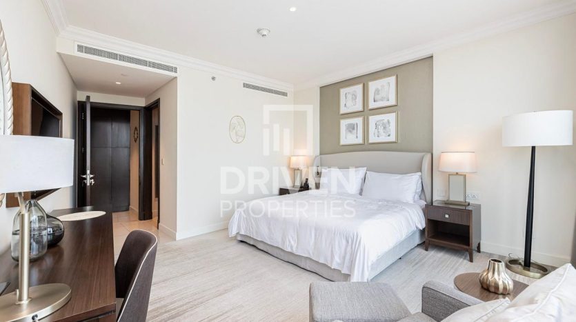 Apartment on Downtown Burj Dubai, 2 bedrooms, 125 m2 / per year