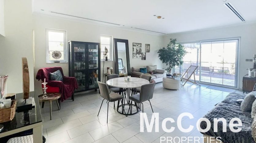 Villa on Jumeirah Park, Dubai, 4 bedrooms, 525.74 m2  | Foto 2