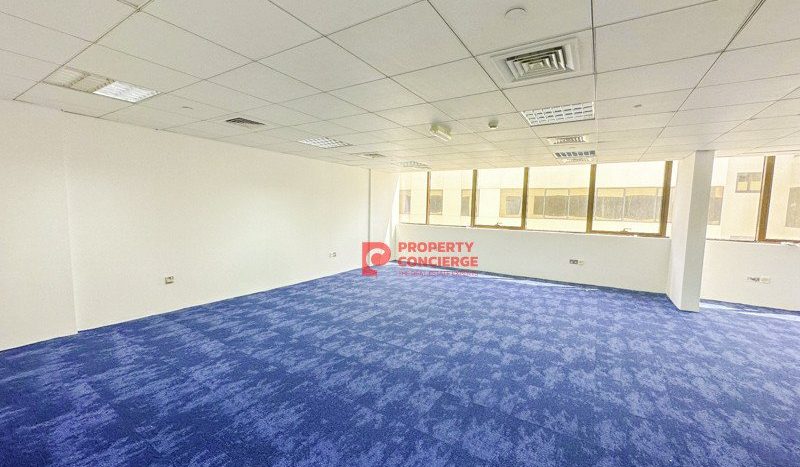 Office on Dubai Investment Park, Dubai, 44 m2 / per month