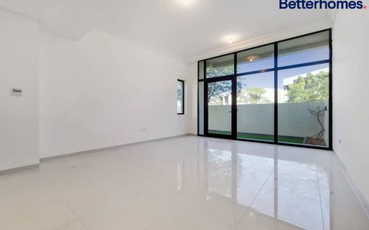 Таунхаус в DAMAC Hills (Akoya by DAMAC), Дубай, 4 спальни, 294 м2 / в год