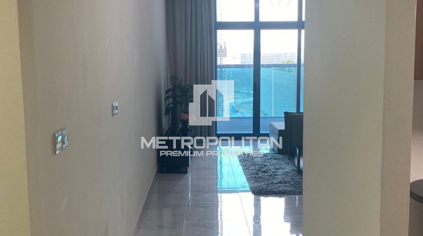 Apartment on Jumeirah Village Circle, Dubai, 2 bedrooms, 104 m2 / per year