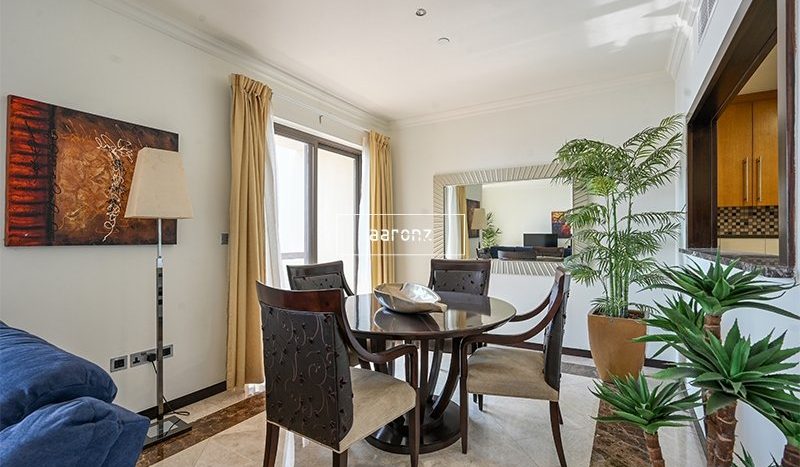 Квартира в Джумейра Бич Резиденс, Дубай, 2 спальни, 135.9 м2 / в год
