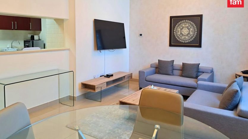 Apartment on Dubai Marina, 1 bedroom, 92.9 m2 / per year