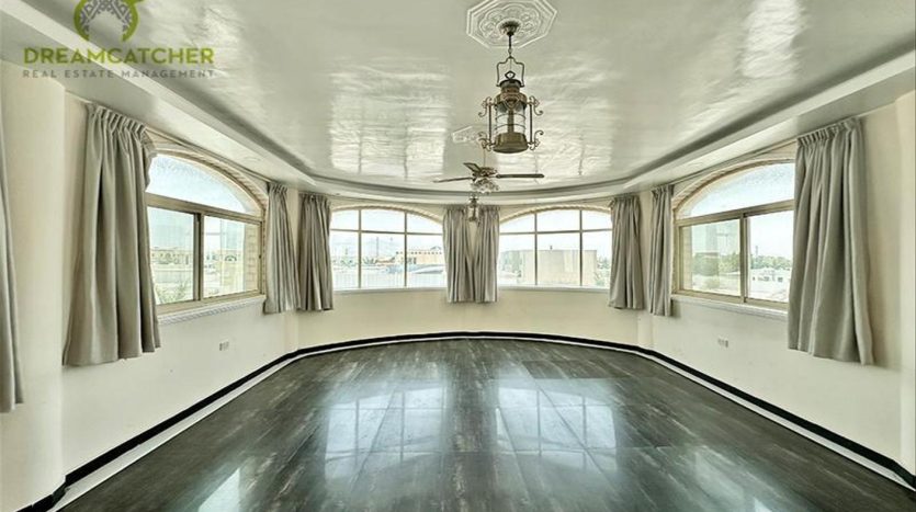 Villa on Seih Al Uraibi, Ras-al-khaimah, 10 bedrooms, 2694.2 m2  | Foto 5
