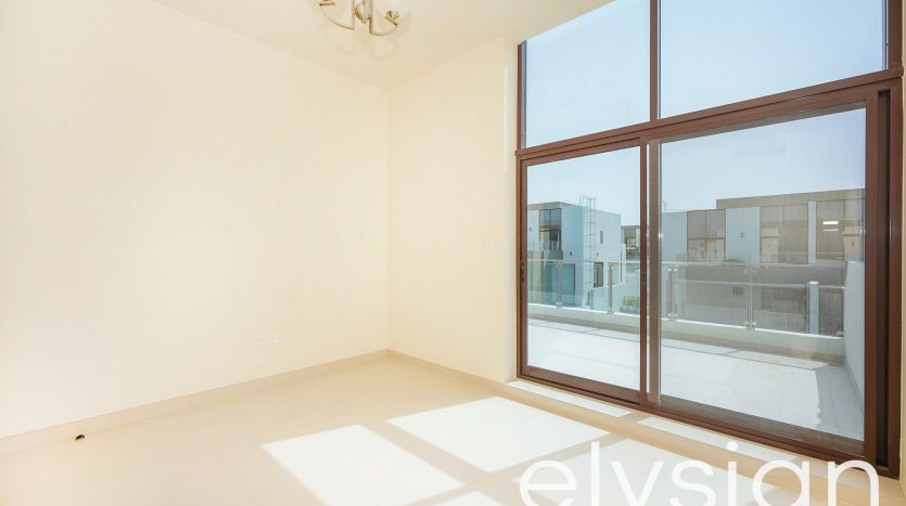 Townhouse on Mohammed Bin Rashid City, Dubai, 4 bedrooms, 288 m2 / per year