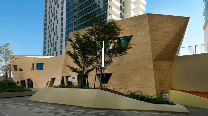 Apartment on Grand Mosque District, Abu-Dhabi, 2 bedrooms, 133.3 m2 / per year