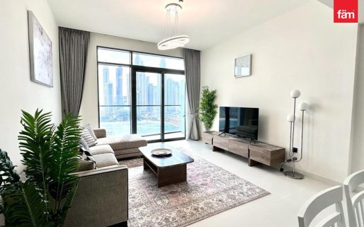 Apartment on Dubai Harbour, Dubai, 2 bedrooms, 111.5 m2 / per year