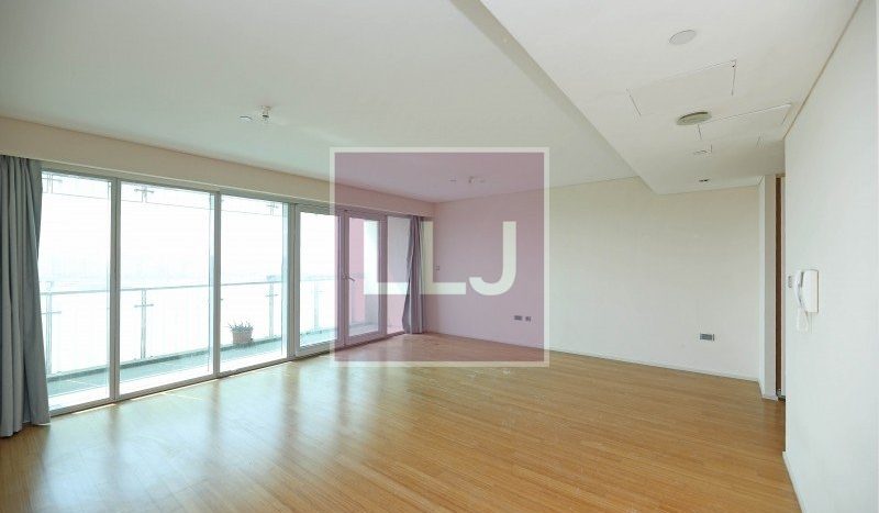 Квартира в Al Raha Beach, Абу-Даби, 2 спальни, 144.2 м2 / в год
