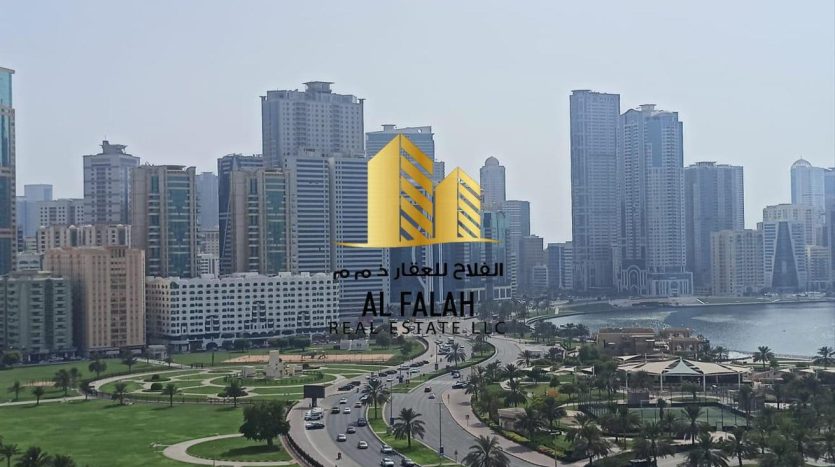 Apartment on Cornich Al Buhaira, Sharjah, 2 bedrooms, 139 m2  | Foto 1