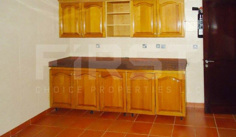 Apartment on Al Najda Street, Abu-Dhabi, 3 bedrooms, 167.2 m2 / per year