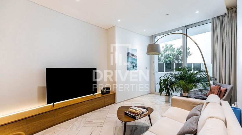 Apartment on Jumeirah Village Circle, Dubai, 1 bedroom, 151 m2  | Foto 2