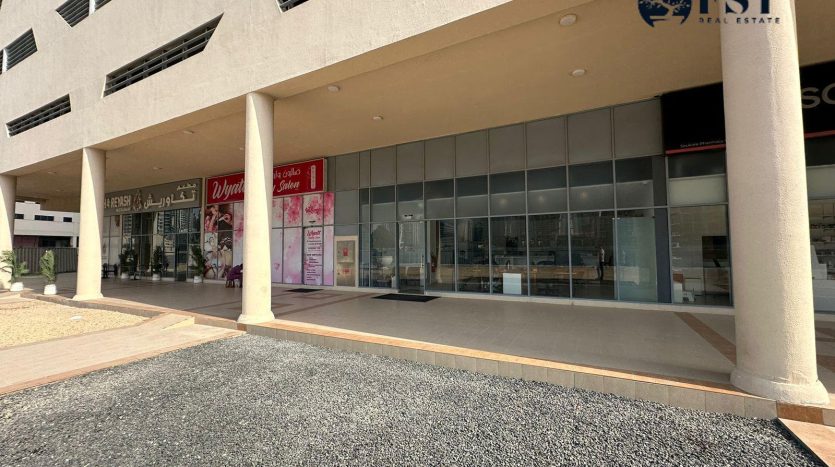 Shop on Business Bay, Dubai, 232.4 m2  | Foto 1