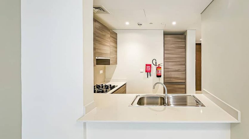 Apartment on Business Bay, Dubai, 2 bedrooms, 125 m2 / per year