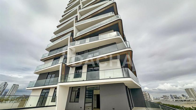 Apartment on Jumeirah Village Circle, Dubai, 1 bedroom, 170.5 m2 / per year