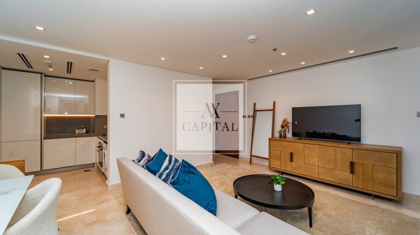 Apartment on Business Bay, Dubai, 2 bedrooms, 93.4 m2 / per year