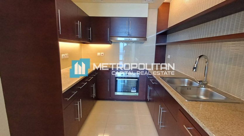 Apartment on Corniche Road, Abu-Dhabi, 2 bedrooms, 161 m2 / per year