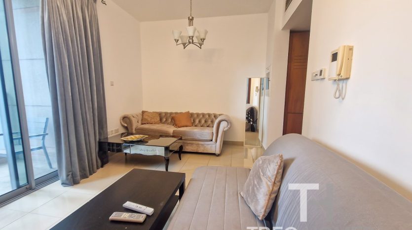 Apartment on Burj Khalifa, Dubai, 1 bedroom, 51 m2 / per year