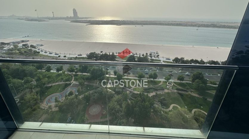 Квартира в Corniche Road, Абу-Даби, 3 спальни, 237 м2 / в год