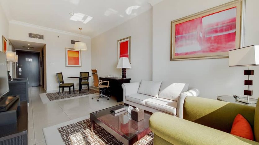 Квартира в Barsha Heights (Tecom), Дубай, 1 спальня, 66 м2 / в год