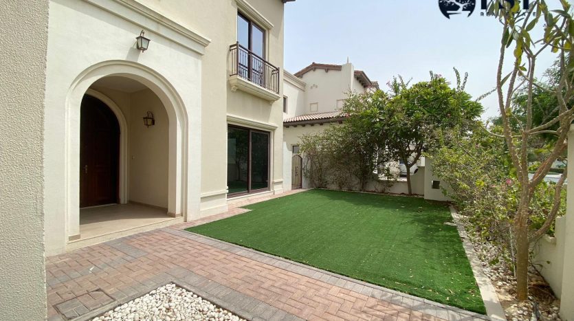 Вилла в Arabian Ranches 2, Дубай, 4 спальни, 608 м2 / в год