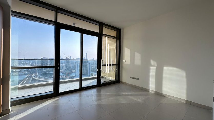 Apartment on Al Reem, Abu-Dhabi, 2 bedrooms, 172 m2 / per year