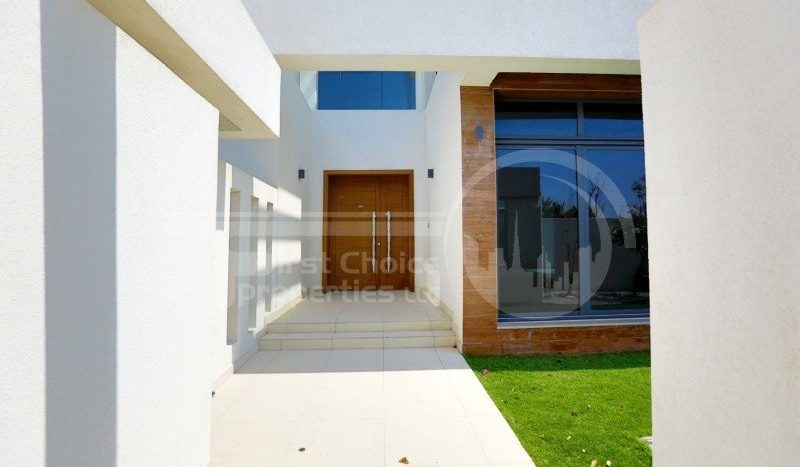 Villa on Yas Island, Abu-Dhabi, 5 bedrooms, 526.8 m2 / per year