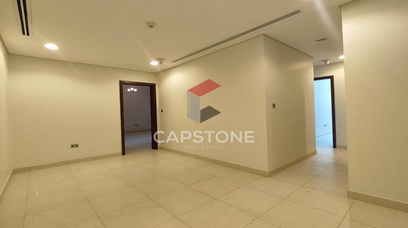 Apartment on Al Khalidiya, Abu-Dhabi, 3 bedrooms, 219 m2 / per year