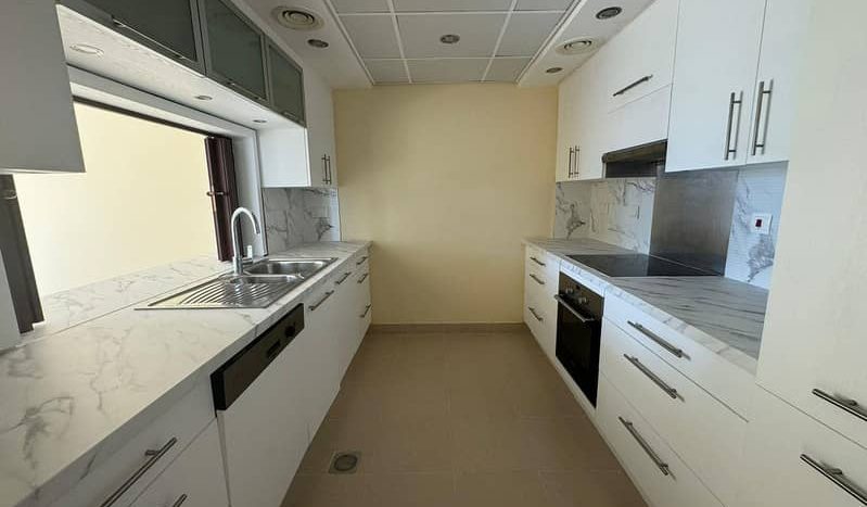 Apartment on Downtown Burj Dubai, 2 bedrooms, 138 m2 / per year