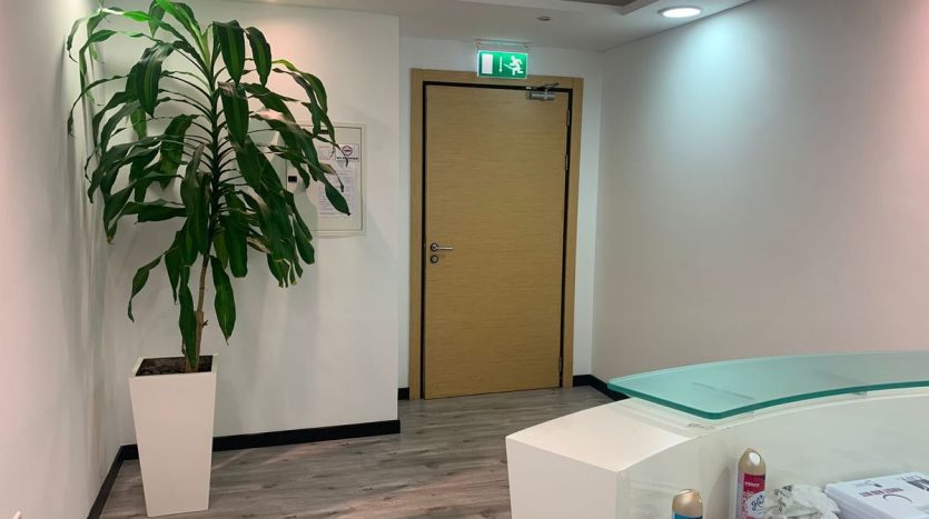 Office on Jumeirah Lake Towers, Dubai, 102 m2 / per year