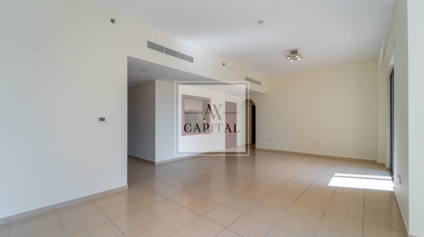 Квартира в Джумейра Бич Резиденс, Дубай, 3 спальни, 168.5 м2 / в год