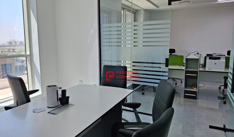 Office on Jumeirah Lake Towers, Dubai, 72 m2 / per month