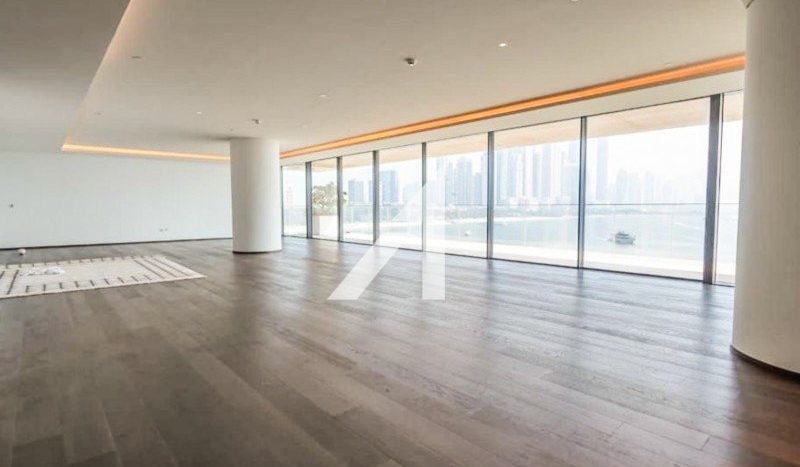 Apartment on Palm Jumeirah, Dubai, 4 bedrooms, 509.1 m2 / per year