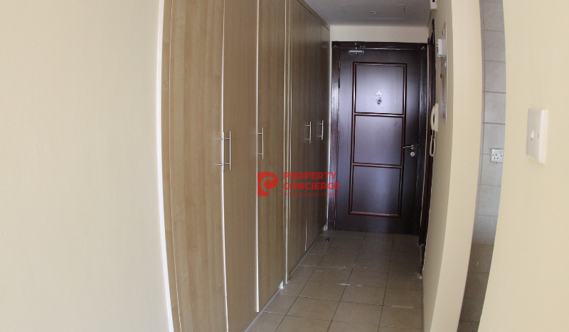 Apartment on Discovery Gardens, Dubai, 51 m2 / per month