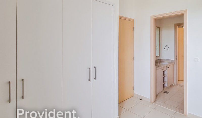 Villa on Rome, Dubai, 3 bedrooms,  | Foto 5