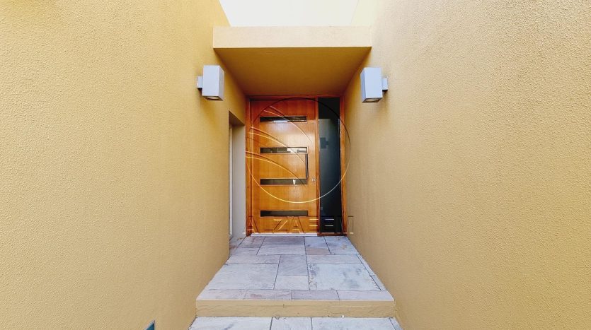 Villa on Al Raha Gardens, Abu-Dhabi, 3 bedrooms, 255 m2 / per year