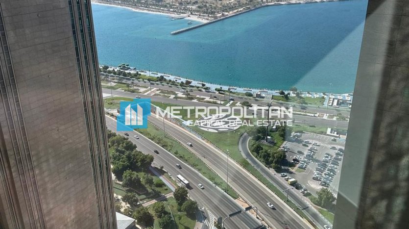Квартира в Corniche Road, Абу-Даби, 2 спальни, 183.9 м2 / в год