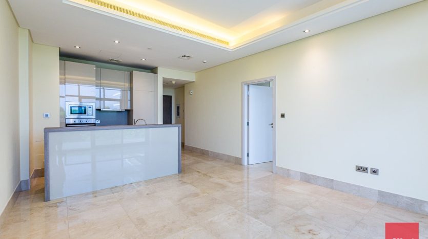Apartment on Palm Jumeirah, Dubai, 1 bedroom, 80.8 m2 / per year