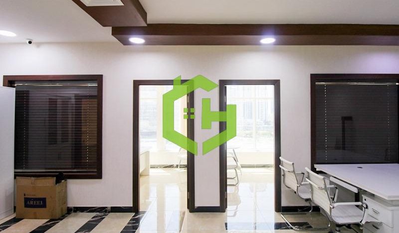 Office on Business Bay, Dubai, 87.5 m2 / per year