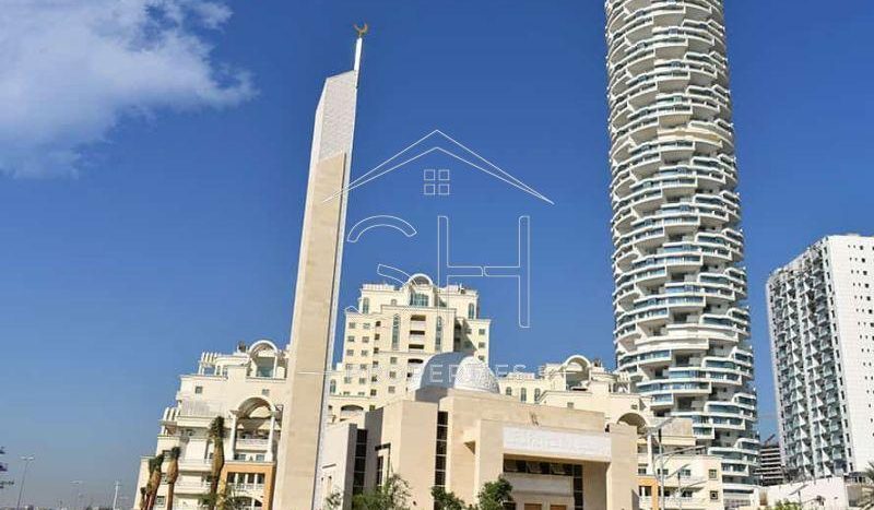 Shop on Jumeirah Village Circle, Dubai, 97.2 m2  | Foto 1