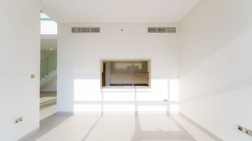 Apartment on Al Raha Beach, Abu-Dhabi, 3 bedrooms, 219 m2 / per year