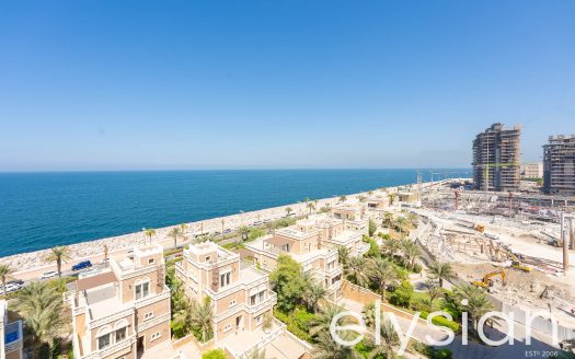 Apartment on Palm Jumeirah, Dubai, 3 bedrooms, 231 m2 / per year