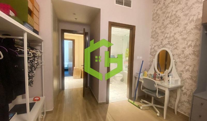 Apartment on Business Bay, Dubai, 3 bedrooms, 180.3 m2 / per year