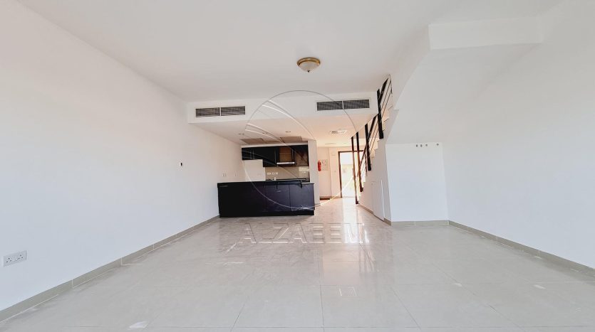 Вилла в Al Reef, Абу-Даби, 3 спальни, 174 м2 / в год